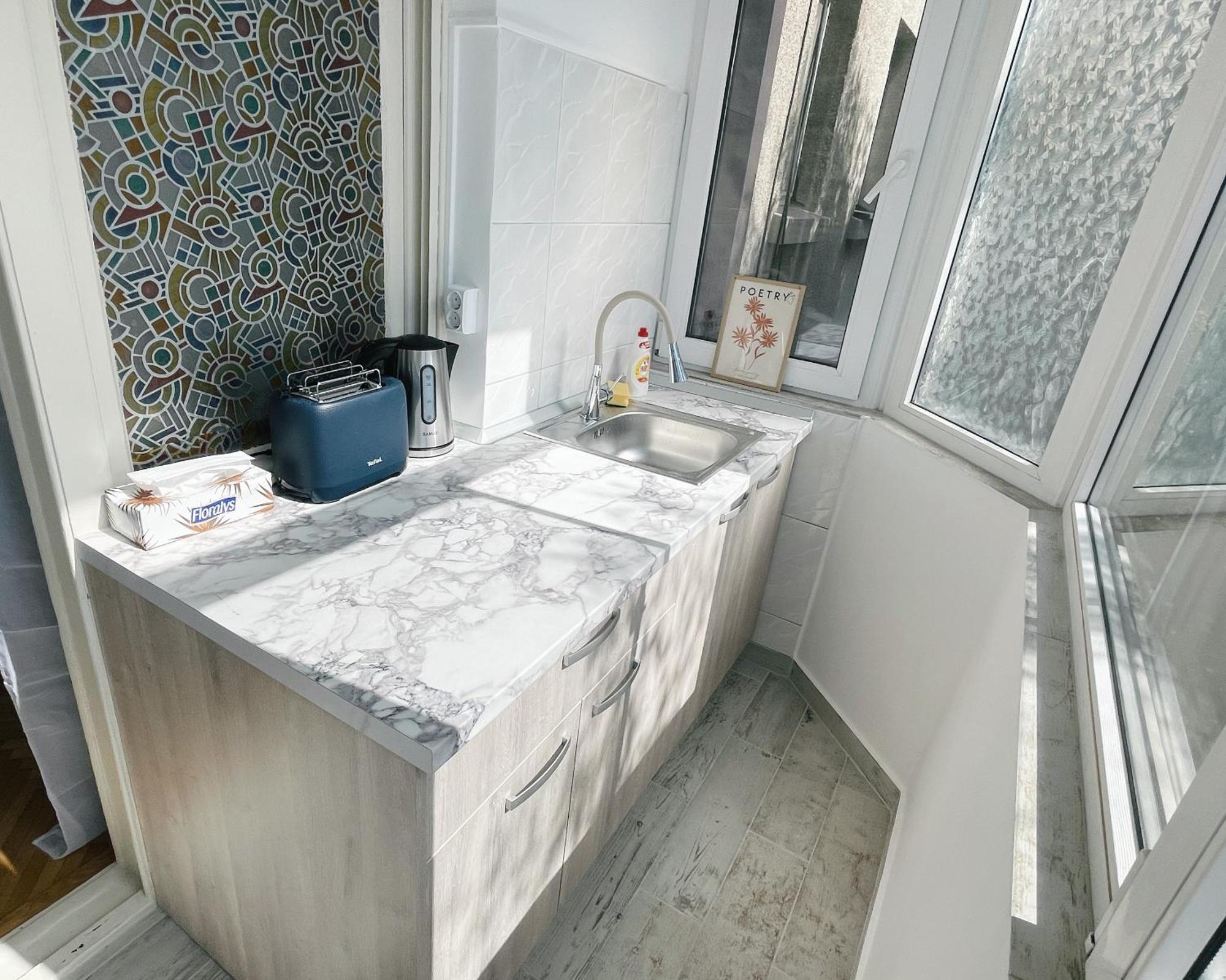 Pinkfluid - Charming Studio In Prime Location บูคาเรสต์ ภายนอก รูปภาพ